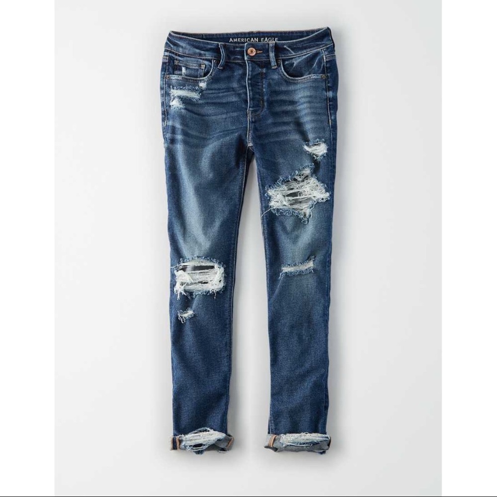 American Eagle Tomgirl Ripped Jeans